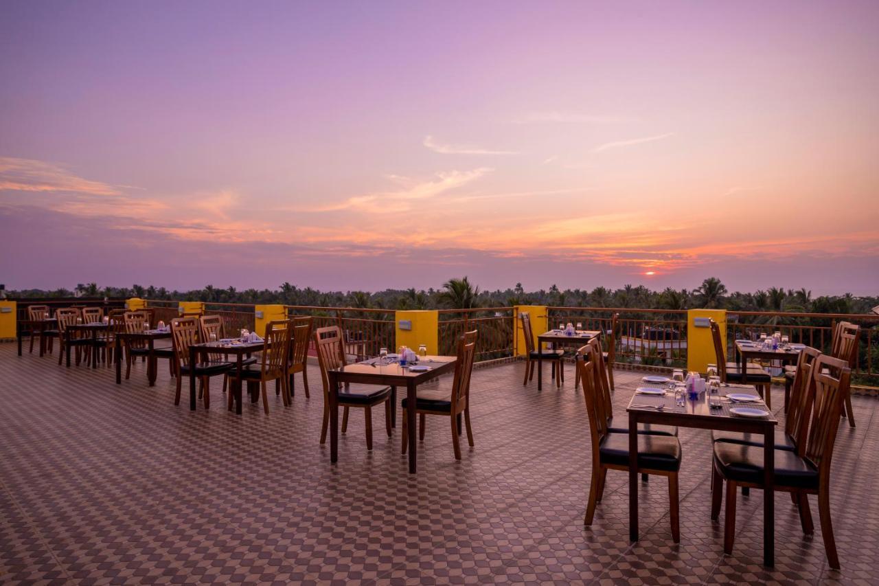 Sairaj Beach Resort Calangute Dış mekan fotoğraf