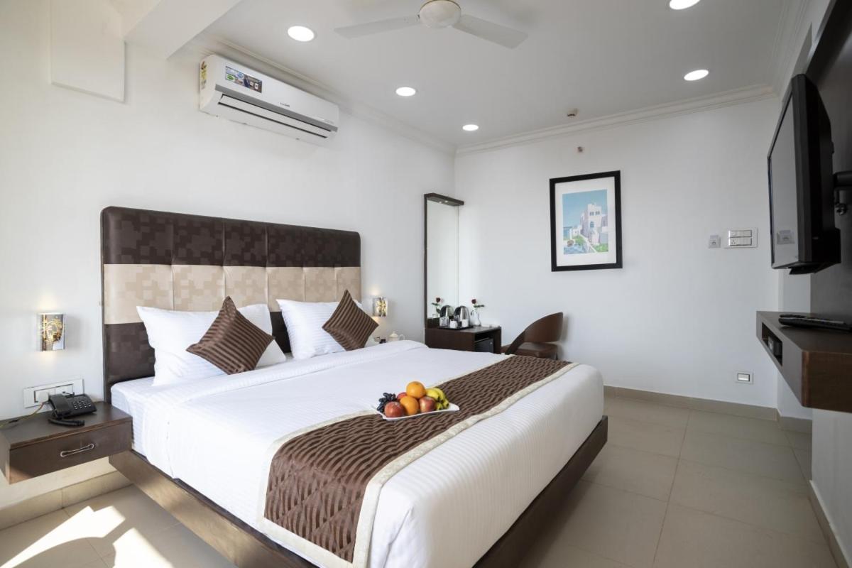 Sairaj Beach Resort Calangute Dış mekan fotoğraf